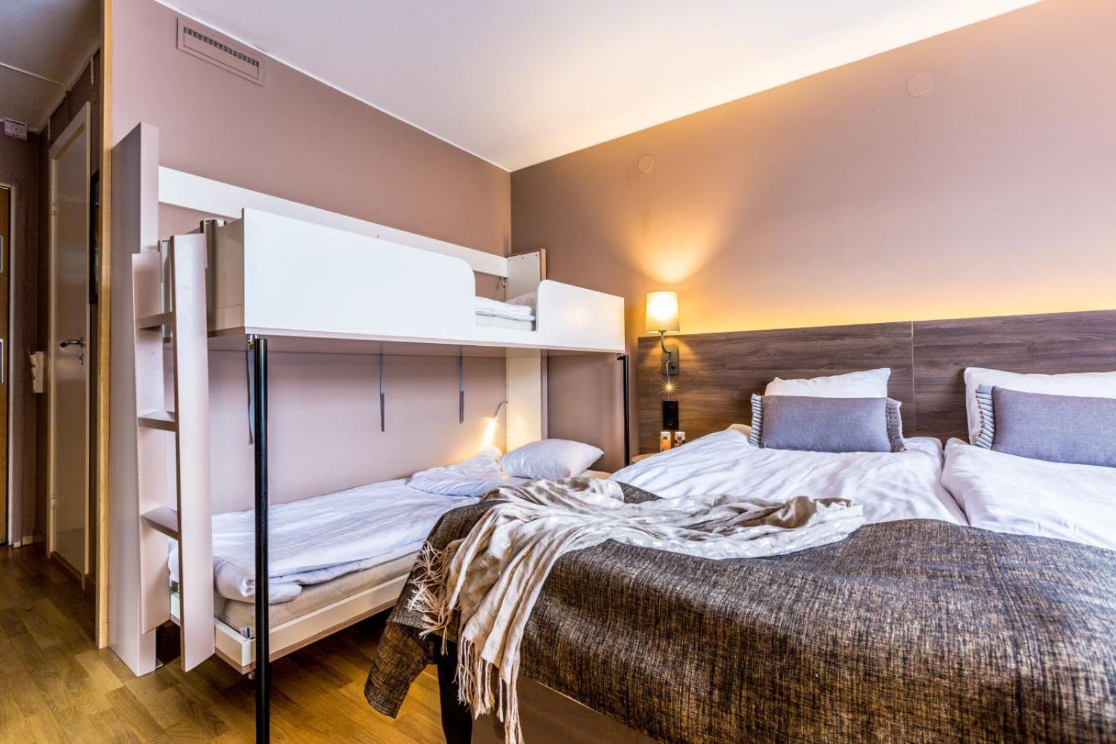 Scandic Grand Hotel Еребру Екстер'єр фото