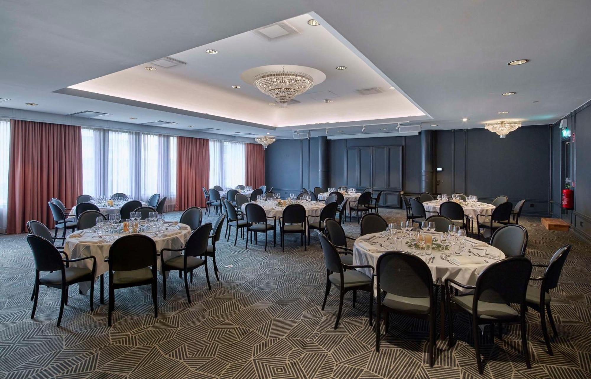 Scandic Grand Hotel Еребру Екстер'єр фото