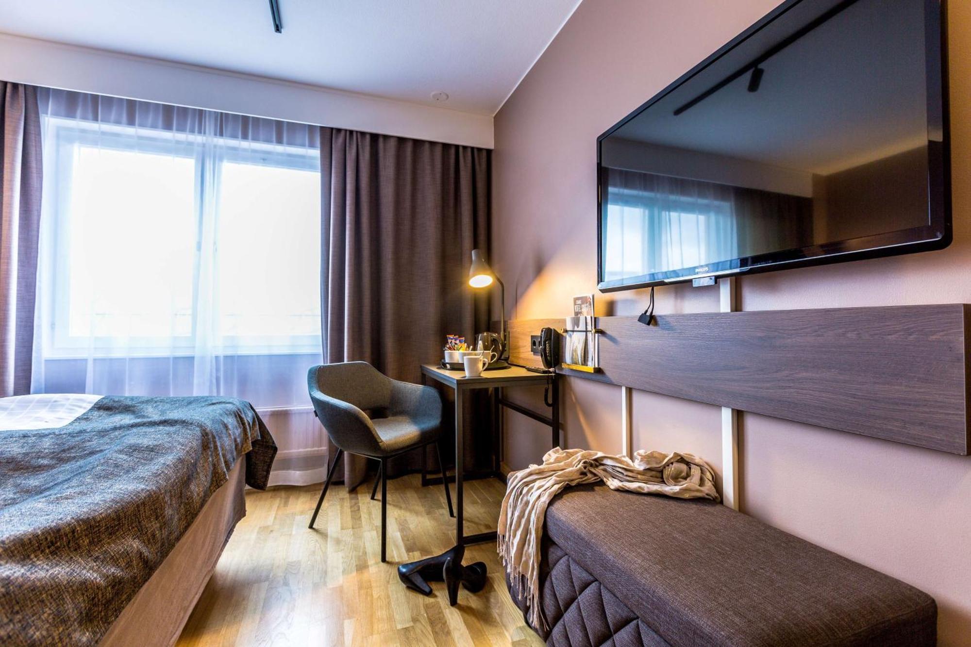 Scandic Grand Hotel Еребру Екстер'єр фото