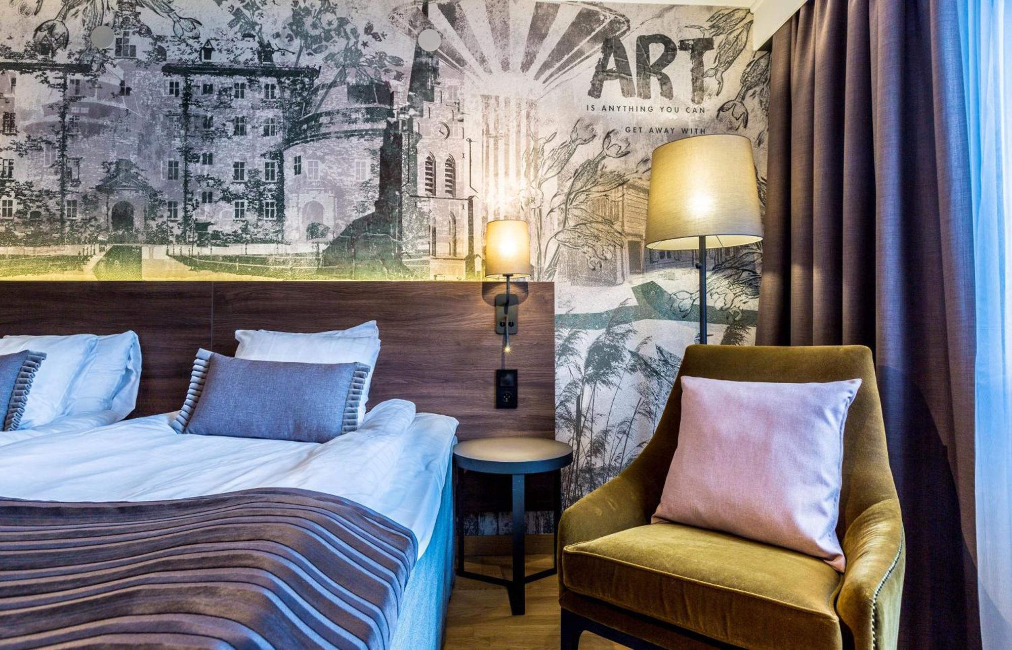 Scandic Grand Hotel Еребру Екстер'єр фото